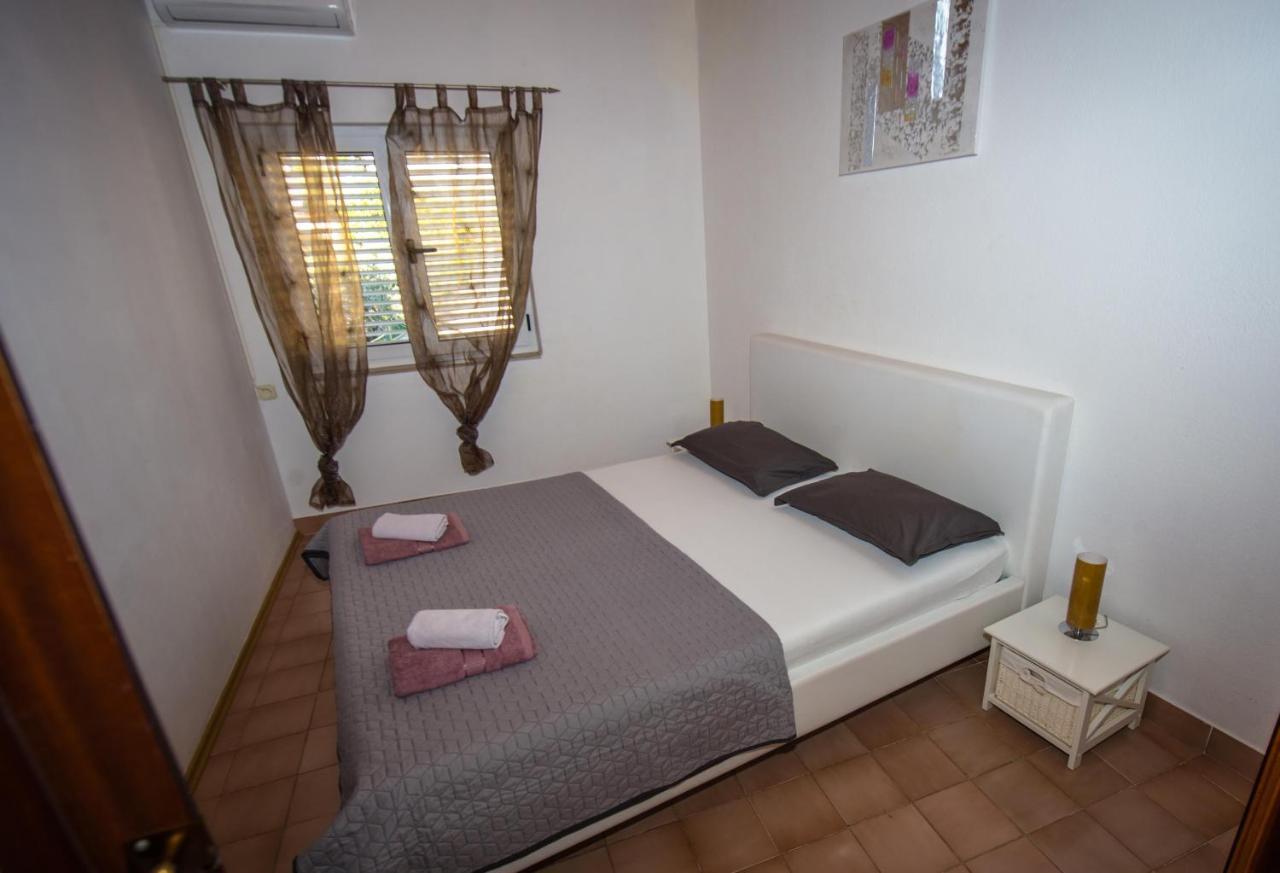 Villa Nedo Baska Voda Luaran gambar